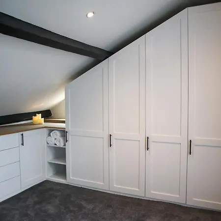 Berry's Loft - Location And Fast Wifi 公寓