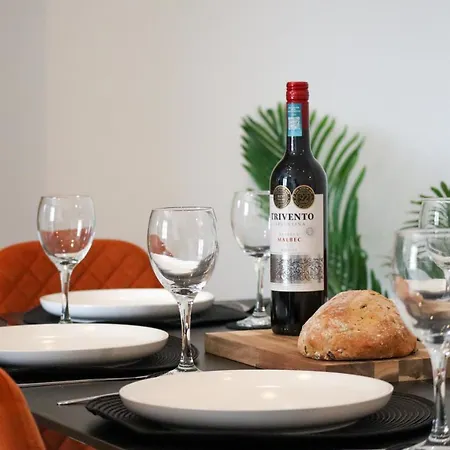 Berry's Loft - Location And Fast Wifi * 纳尔斯伯勒