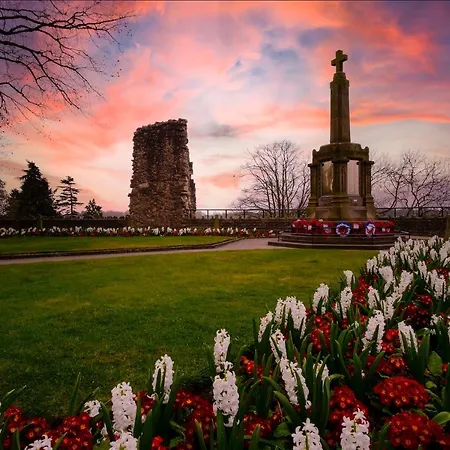 Berry's Loft - Location And Fast Wifi *