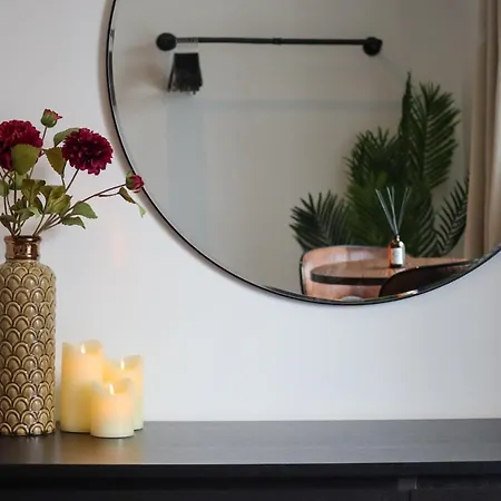 Berry's Loft - Location And Fast Wifi דירה